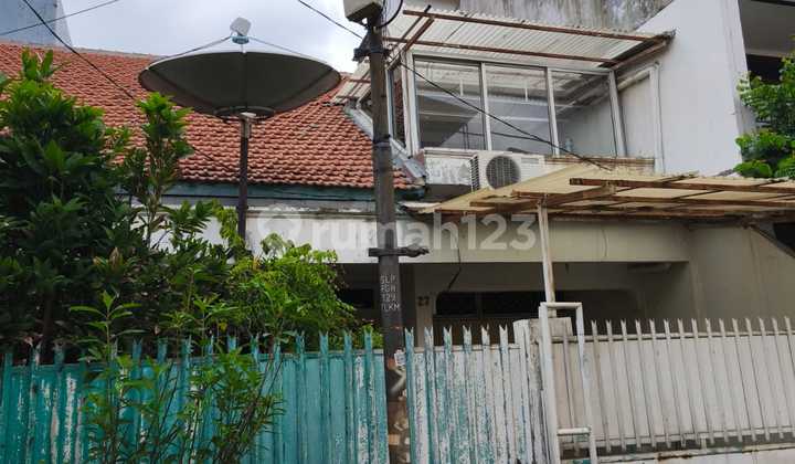 Rumah Tua Hitung Tanah