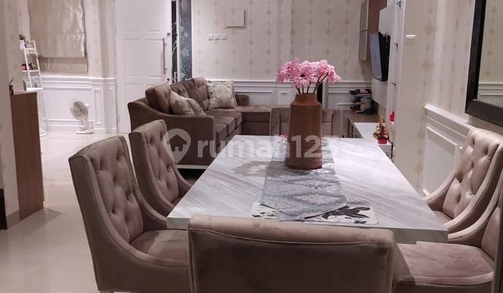 Rumah di Casa Jardin Daan Mogot