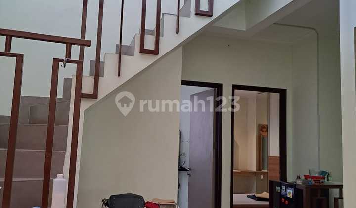 Rumah Siap Huni Lebar 6 Di Tomang 2