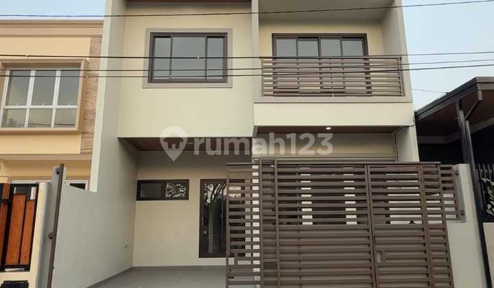 Brand New di Gading Serpong