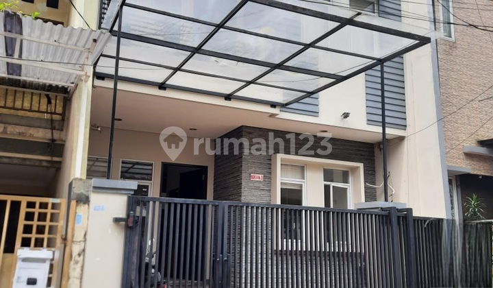 Rumah Bagus Di Taman Ratu
