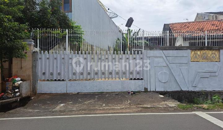 Land in Tomang Land in Tomang