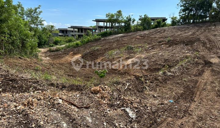 For Sale Jalan Utama ke Savaya Beach Club Ocean View