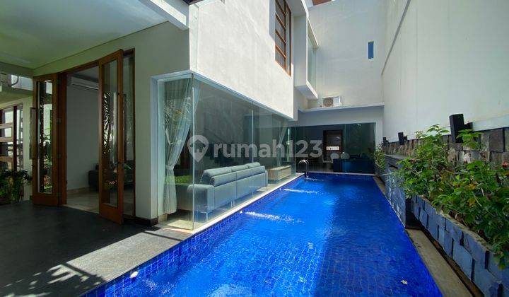 Modern and beautiful house at kemang area 1