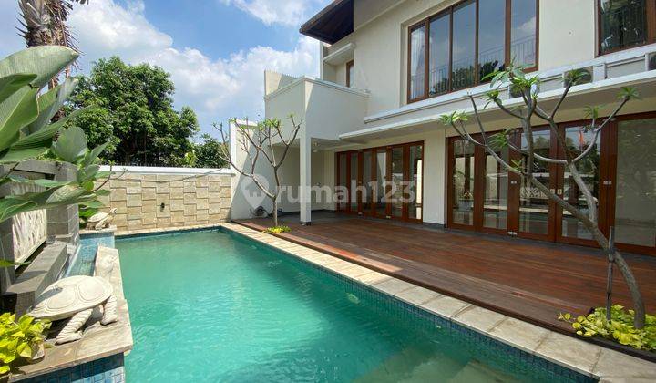 MODERN AND BIG HOUSE AT CIPETE, JAKARTA SELATAN 1