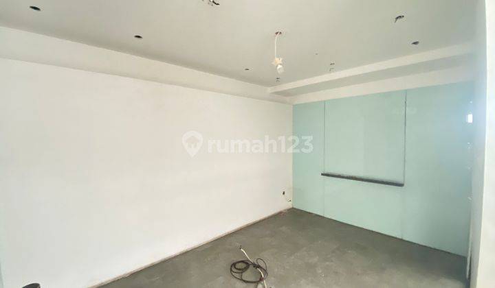 House at Senopati Area, Good for Office, Salon or Beauty clinic 1