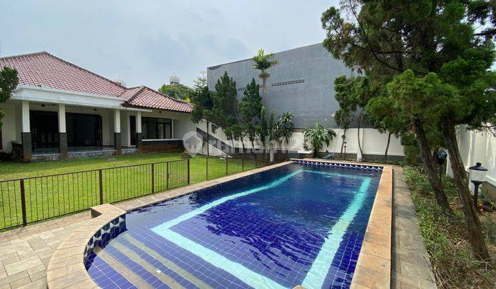 RUMAH CANTIK DENGAN BACKYARD YG CUKUP LUAS DI KEMANG, JAKARTA SELATAN 1