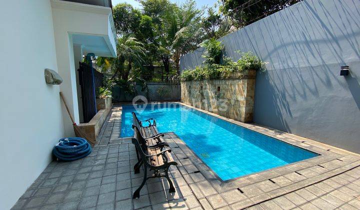 Beautiful house and comfy in senopati area near SCBD 1