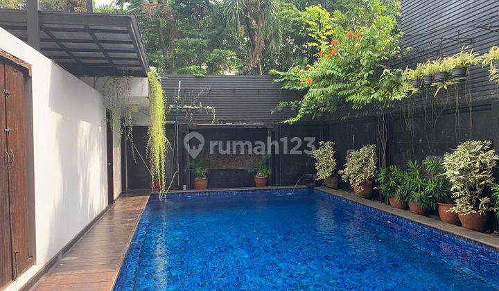 Beautiful house in senopati area, near to scbd and gunawarman 1