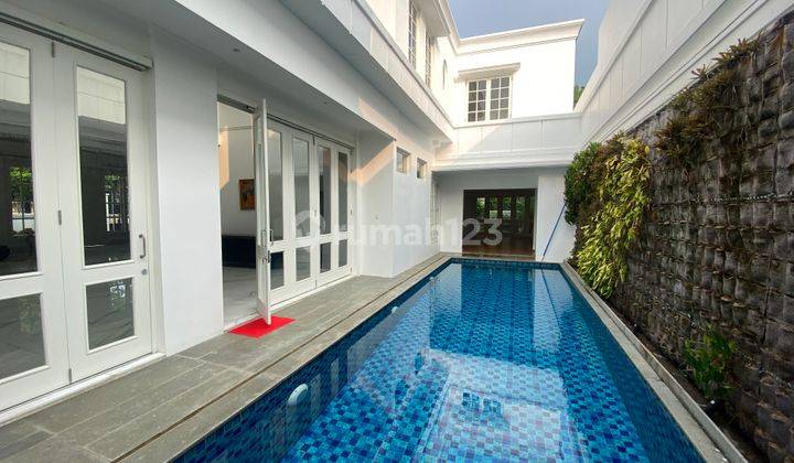 Beautiful brand new house in menteng area 1