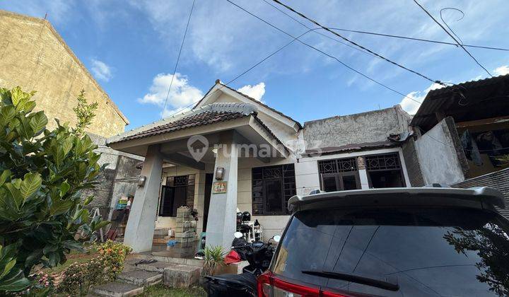 RUMAH DI DALAM KOMPLEK TAMAN BOUGENVILLE, PONDOK GEDE 1