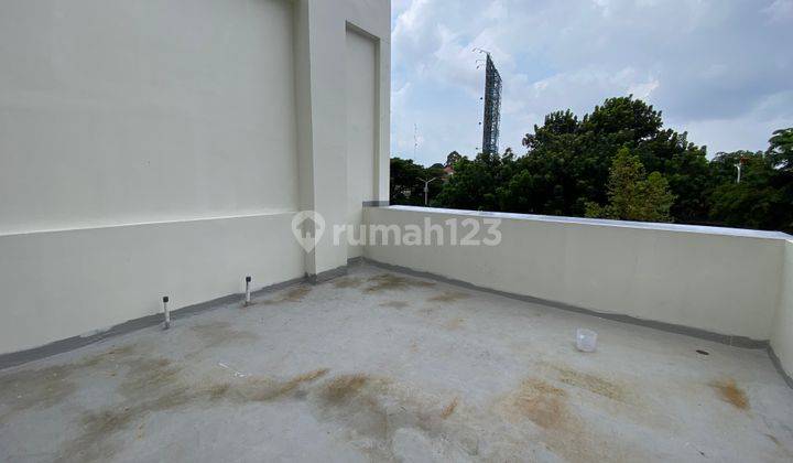 Ruko baru siap pakai di dekat permata hijau area 2