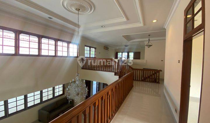 RUMAH DENGAN LOKASI TERBAIK DI PONDOK INDAH, JAKARTA SELATAN 2