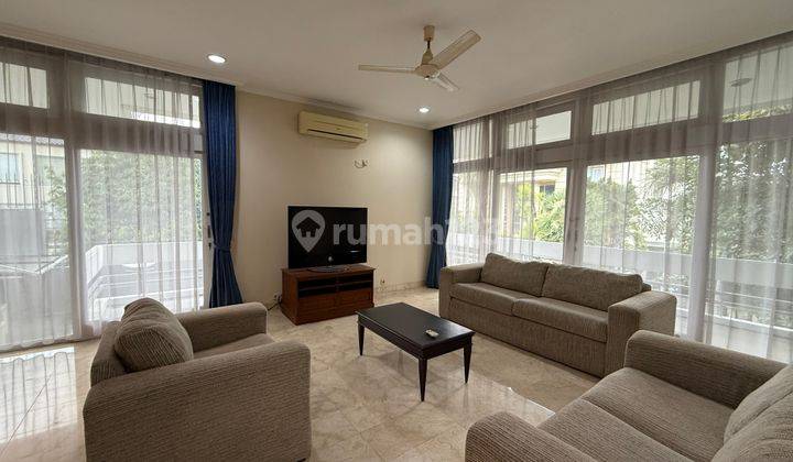 BIG AND BEAUTIFUL HOUSE AT SENAYAN AREA 2