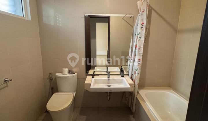 *Sell 2-Story House in Serenia Hill, Land 171, Building 180, Good Condition in Lebak Bilus* 2