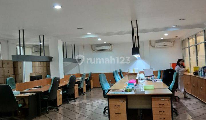 Dijual Gedung Perkantoran Lt 390 Lb 1000 Bangunan Kokoh Siap Dipakai 2