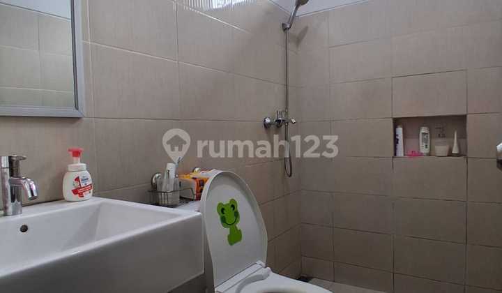 Rumah Dijual Cinere Lt 525 Lb 250 Siap Huni Bebas Banjir Keamanan 24 Jam