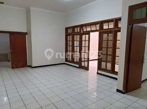 For Rent Former Cinere House Land 300 Building 250 Good 2