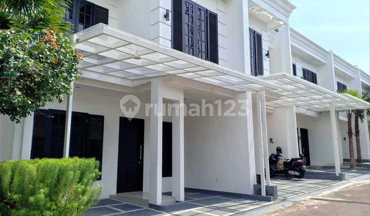 Rumah 2 Lt Dijual Siap Huni Dekat Indomaret Shm 2