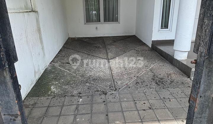Second Hand House in Bintaro Jaya 3, Land Area 120, Building Area 180, Good SHM, Ready to Occupy 1