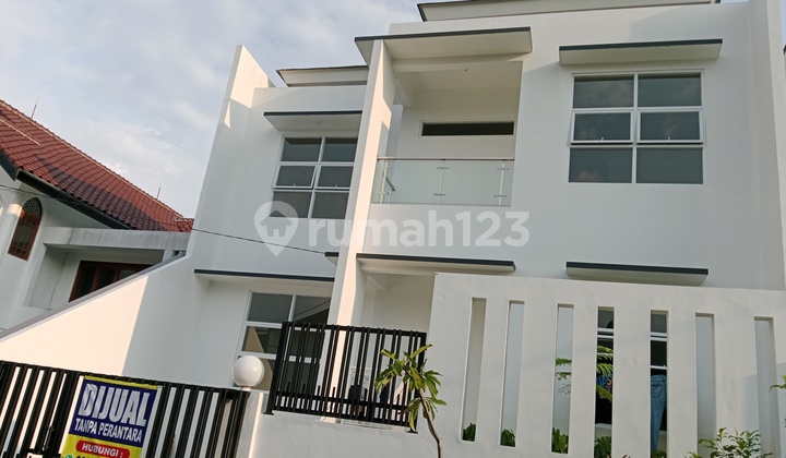 For Sale New 2-Story Classic Building SHM in Megapolitan Housing For Sale New 2-Story Classic Building SHM in Megapolitan Housing