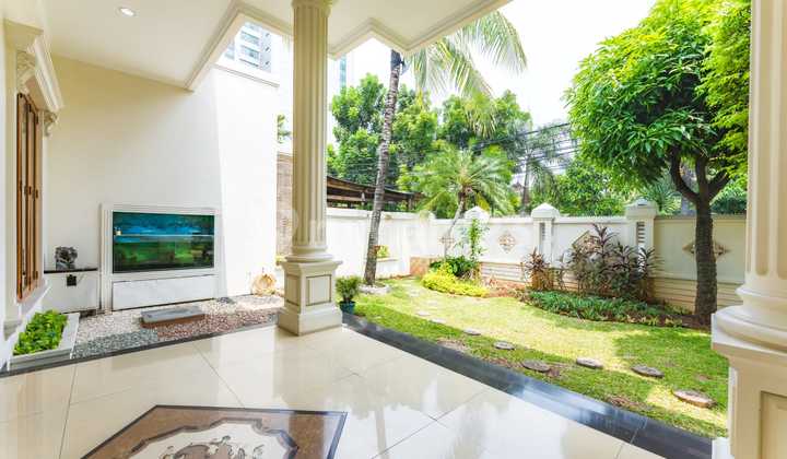 Ready-to-Live House in Tanah Abang, Central Jakarta 2