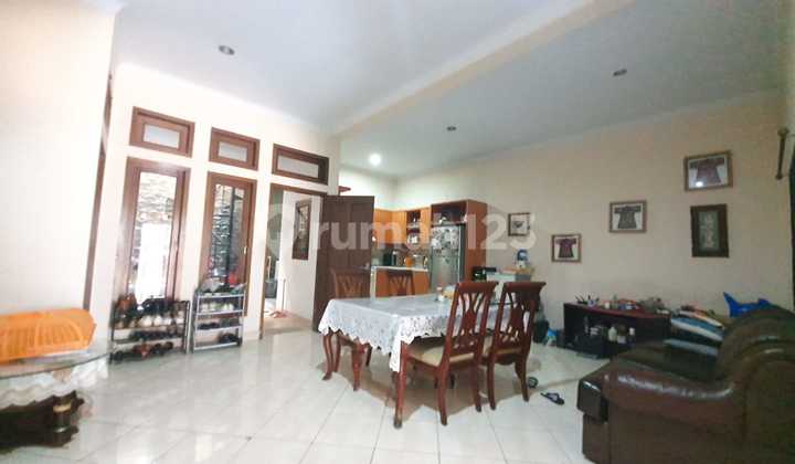 HOUSE AND BOARDING HOUSE IN TEBET, SOUTH JAKARTA 2