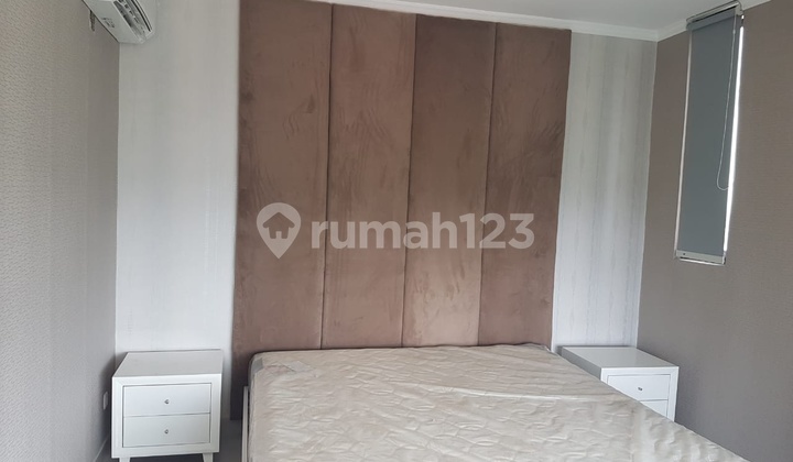 READY-TO-OCCUPY APARTMENT IN SOUTH JAKARTA 2