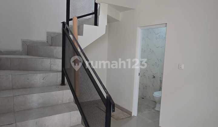 Brand new house Bumi Puspitek Asri Pagedangan BSD, highly strategic location, affordable. 2