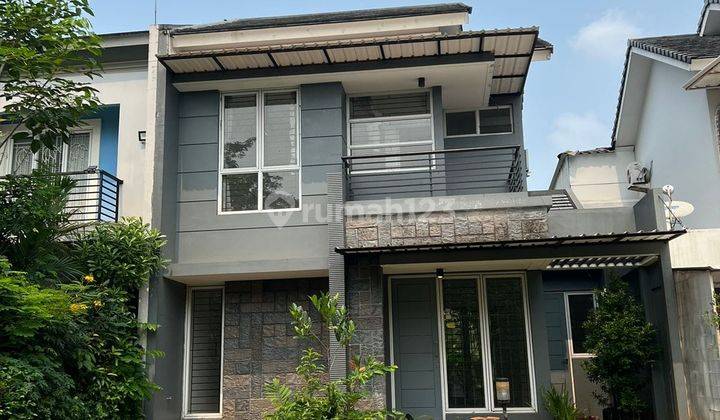 Rumah Delatinos BSD  terawat 2lantai lingkungan asri depan Taman 2