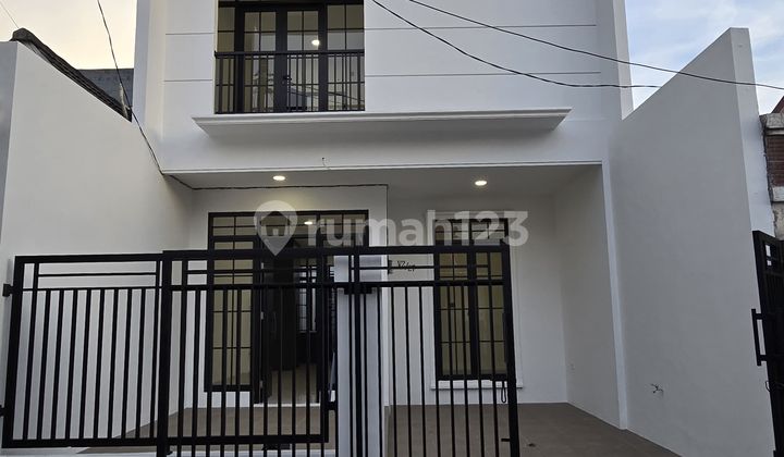 Kencana loka bsd rumah baru modern klasik full renovasi bagus siap huni 2