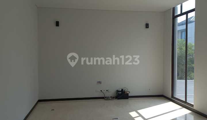 For Rent The Zora Bsd Brand New Ready to Live In Exclusive Cluster Environment Very Strategic Location