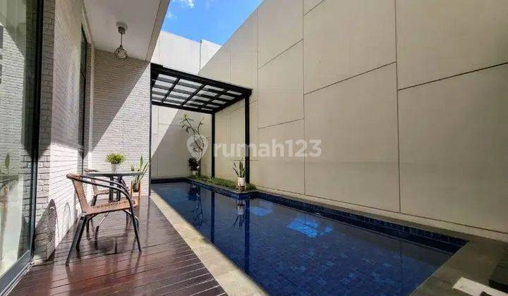 Lancewood Navapark Private Pool Rumah Baru Renov Semi Furnish Siap Huni 2