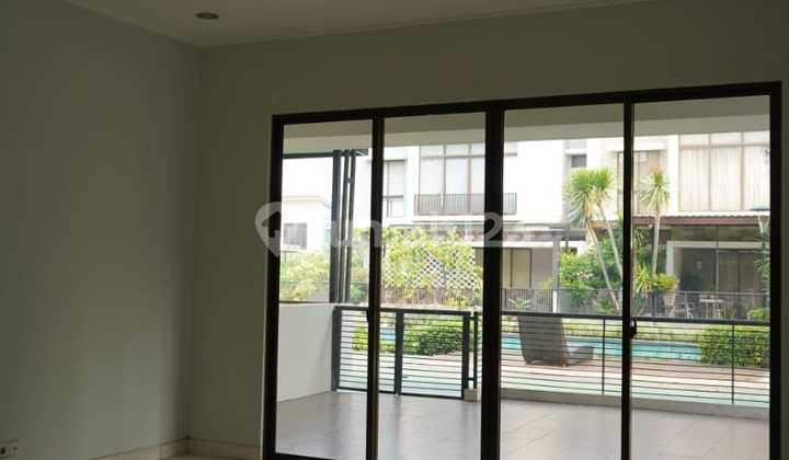 Dijual Murah Rumah 3 Lantai Cluster Primavera, Bsd City 2