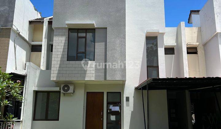 Icon Bsd Rumah Minimalis 2 Lantai Rapi Siap Huni 1