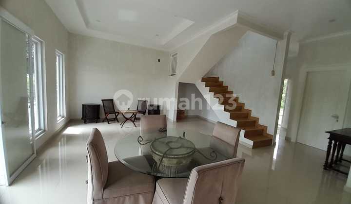 Di Jual Rumah Jl. Naman Iskandar .Limo Cinere.depok 16515 2