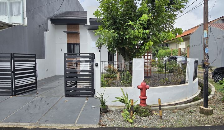 DIJUAL RUMAH GRIYA LOKA BSD CANTIK FULL FURNISH BARU RENOV POSISI HOEK LOKASI STRATEGIS 2