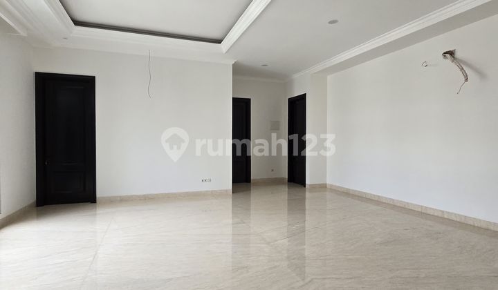 The Green BSD Rumah baru dengan design American Classic 2