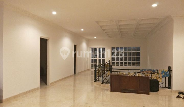 Luxury 2-Story House in Alam Sutera, South Tangerang 2
