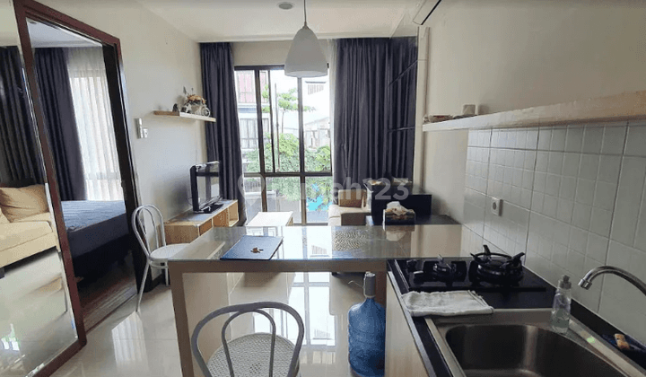 Apartemen Furnished View Swimming Pool Asatti Vanya Park Bsd 1