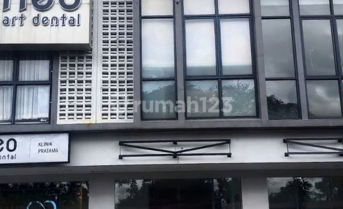 For rent: strategic shop house in Pasar Modern Timur (Pasmod Timur) 2, furnished office, BSD City. For rent: strategic shop house in Pasar Modern Timur (Pasmod Timur) 2, furnished office, BSD City.