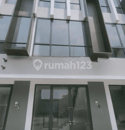 Ruko Baru 3 Lantai di Campton Bsd City Tangerang 1