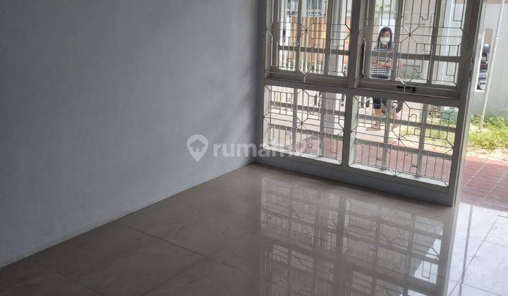 Disewakan Rumah Villa Melati Mas 1 Lt Serpong Tangsel