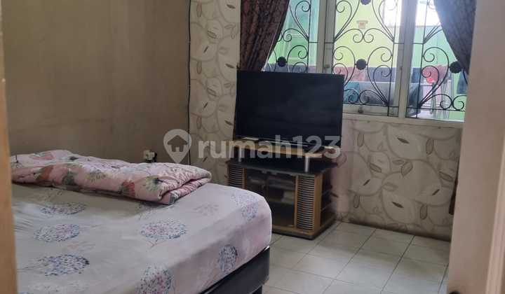 kamar tidur jual murah rumah mahkota simprug