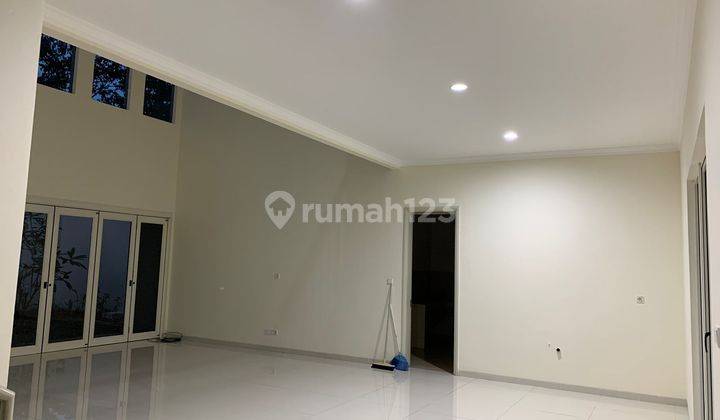 Rumah Mewah Cluster Orlanda Alam Sutera 2