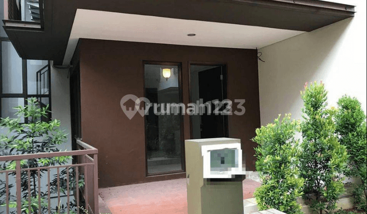 Rumah 2 Lt Bagus Dan Asri Di Cluster Whelford Greenwich Bsd City 2