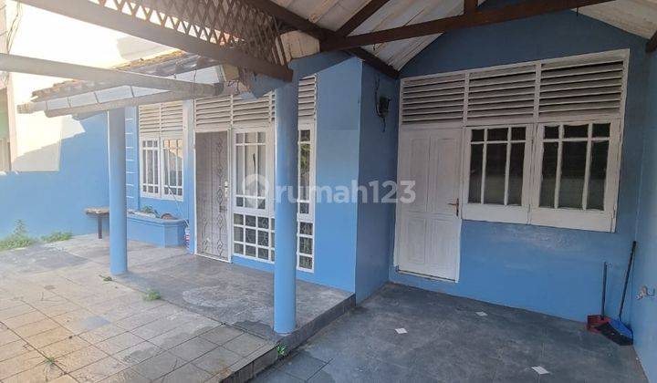 Rumah Bagus di Villa Melati Mas Serpong Tangerang Selatan 2