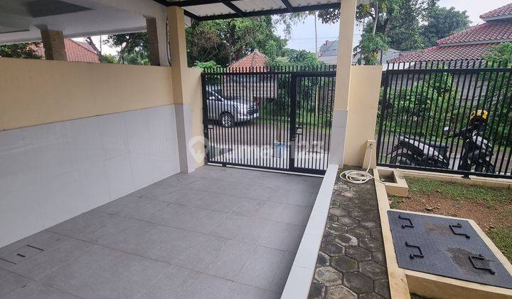 Rumah 2 Lantai Disewakan di Villa Melati Mas Serpong Tangerang 1