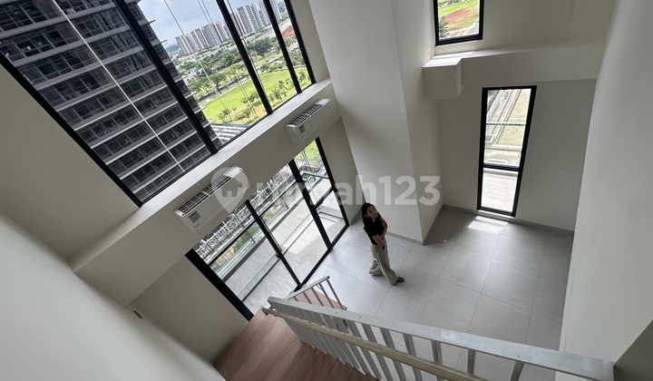 New Upper West BSD Soho Hook