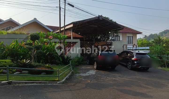 Rumah di Jalan Kawi Bagus Cocok untuk Resto 2